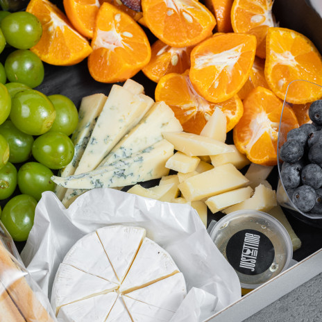  Бокс «К вину два»