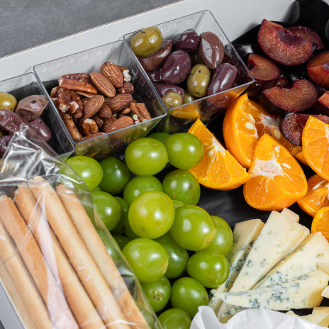  Бокс «К вину два»