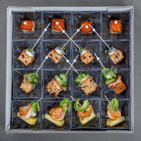  Бокс «К вину два»