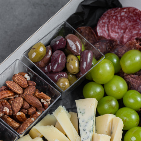  Бокс «К вину раз»